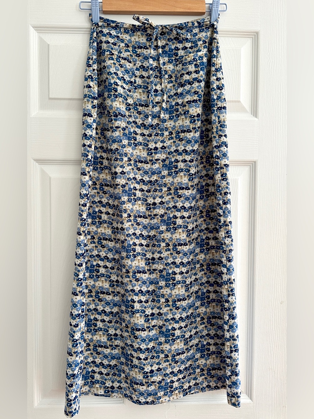 Vintage Blue Floral y2k Midi Skirt